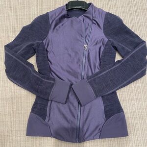 Lululemon Women's Asymmetrical Purple Zip Jacket- size 4